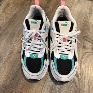 . PUMA Women's Hypnotic Leather Shoes, Black-White-Silver .Size 9.5